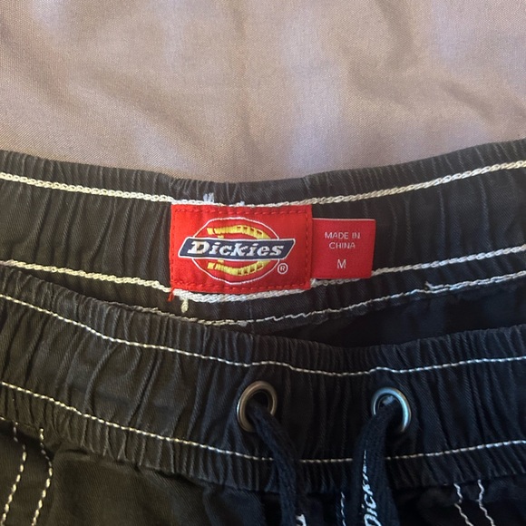 Dickies black mini-shorts - Picture 3 of 4